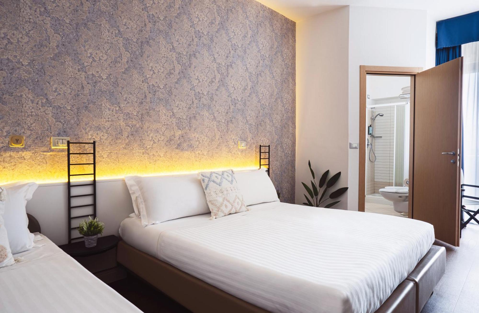 Hotel Acropolis Cattolica Esterno foto